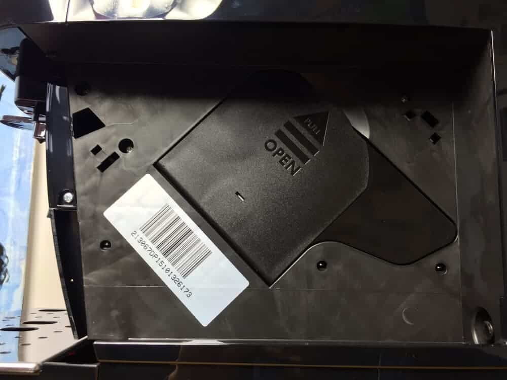 DeLonghi ECAM 22.110.B Klappe Brühgruppe