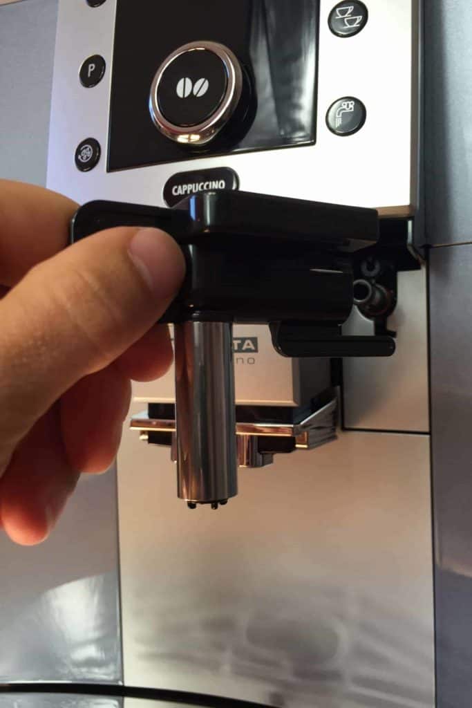 Delonghi ESAM 5500 Wasserauslauf