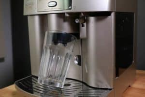 delonghi-esam-3500-ikea-glas-test