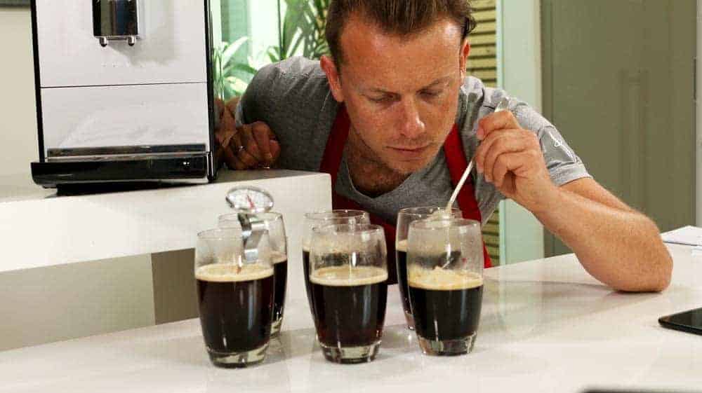 Normaler Kaffee aus dem Kaffeevollautomat