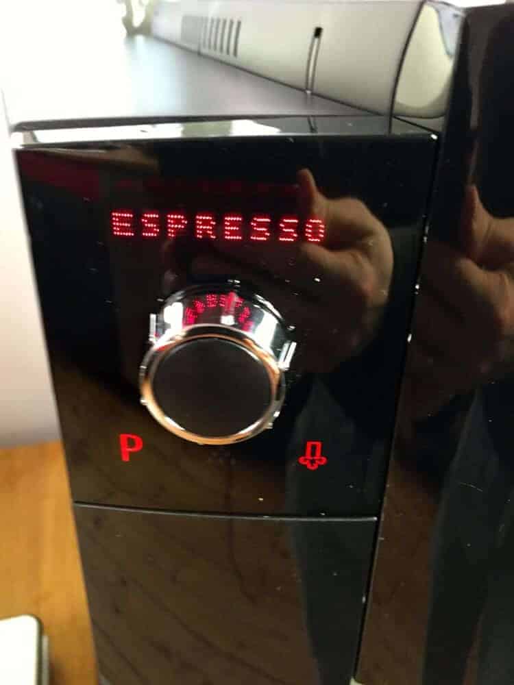 Jura Impressa C60 SuperAutomatic Espresso Machine Review