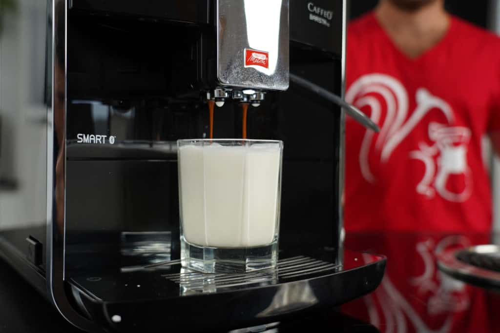 Getränke mit Espresso und Milchschaum