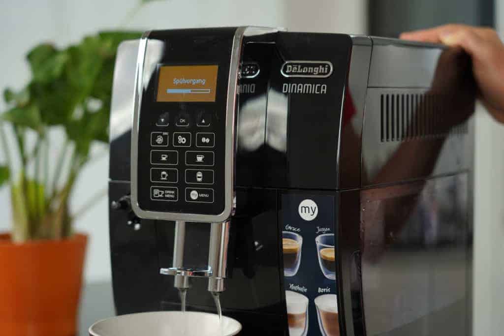 DeLonghi Dinamica ECAM 350.55.B Koffiezetapparaat bonen automatisch spoelen