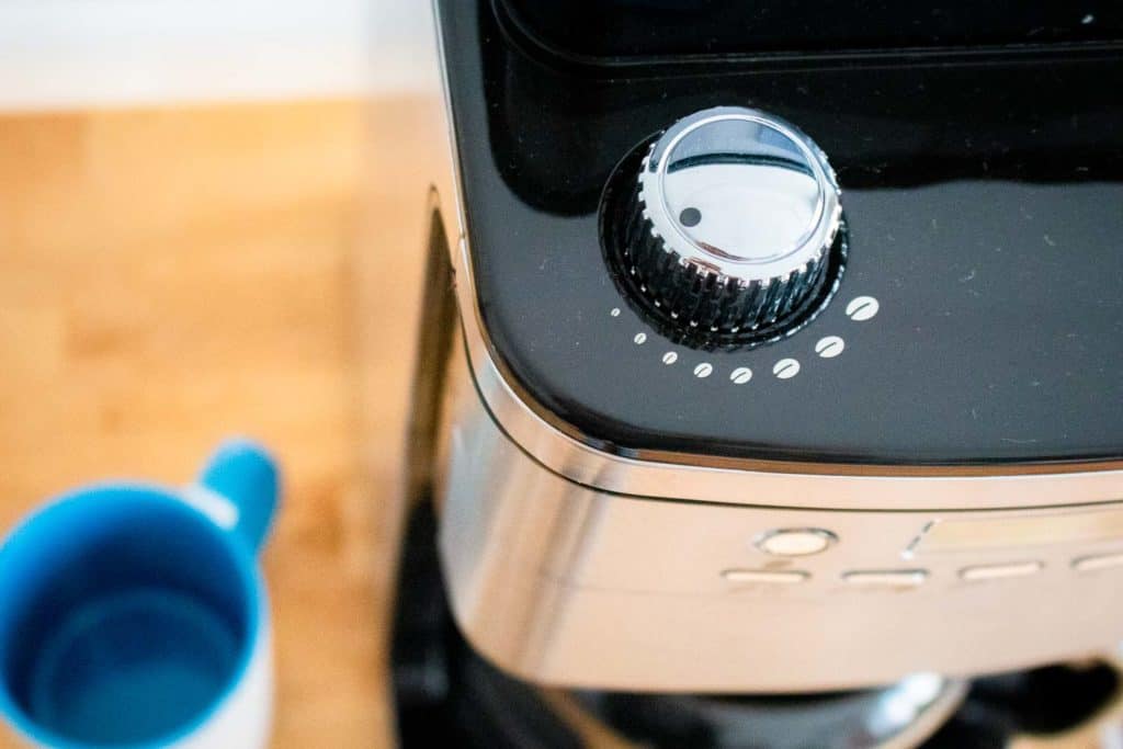 Kaffeemaschine mit Mahlwerk Mahlgrad einstellen
