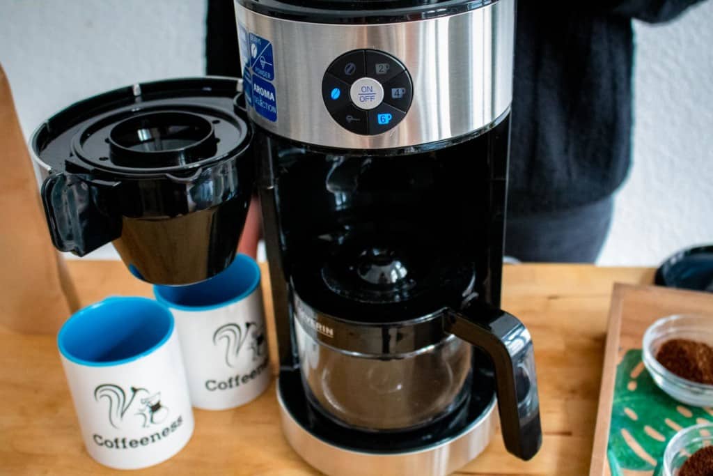 Kaffeemaschine mit Mahlwerk Severin