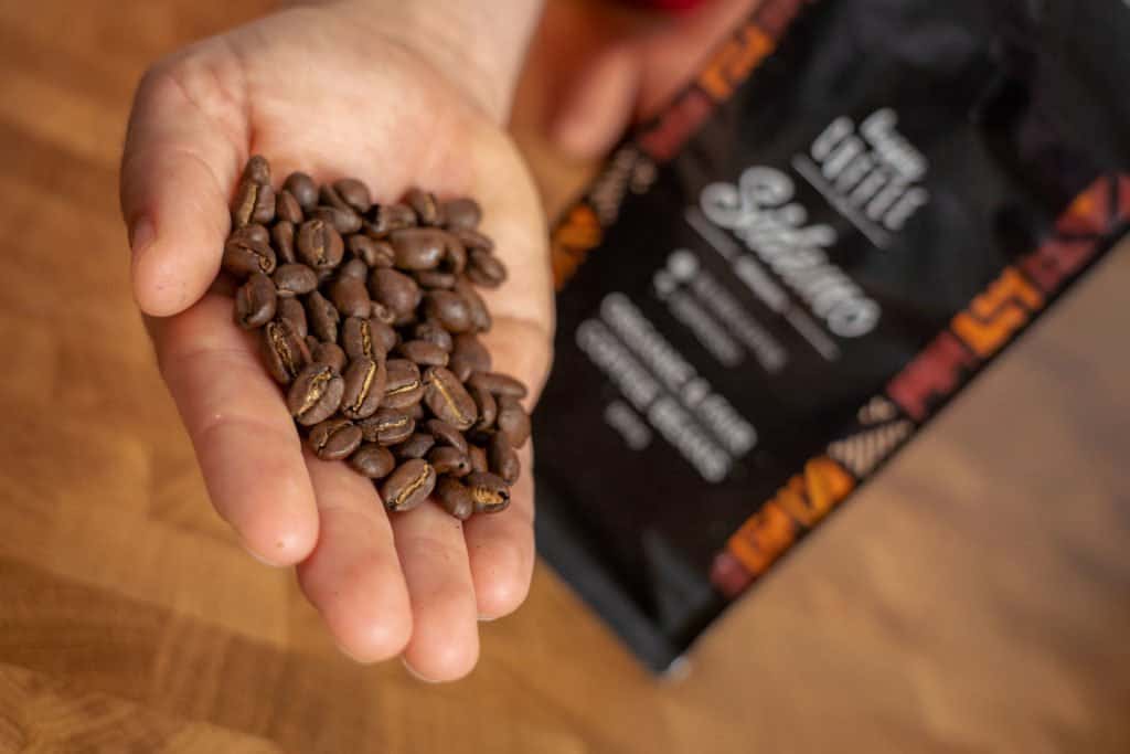 Happy Coffee Robusta Bohnenbild