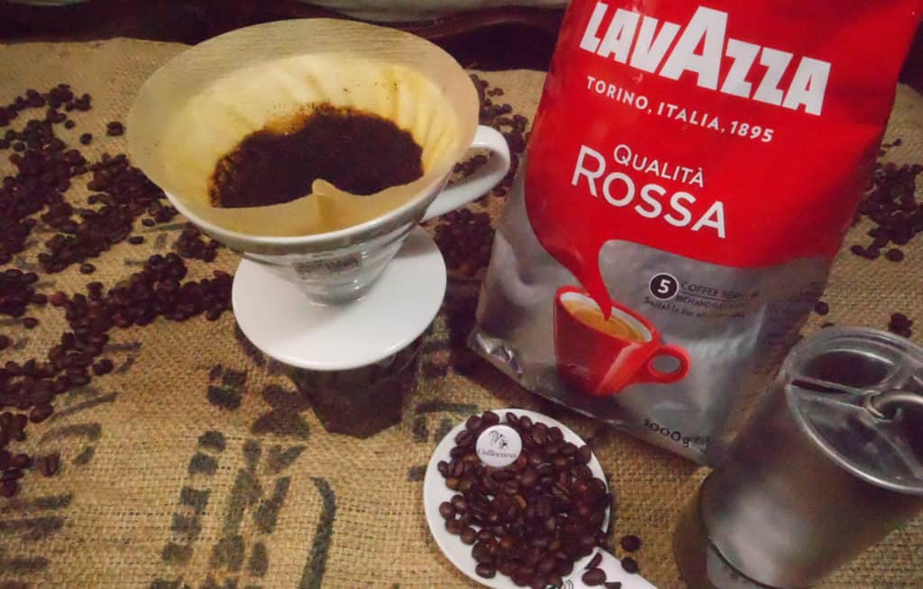 Aus Was Besteht Kaffee Coffeeness testet Kaffee aus dem Supermarkt: Eine Schweigeminute für