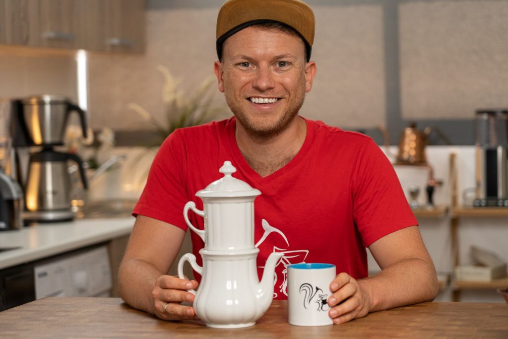 Arne mit der Karlsbader Kanne