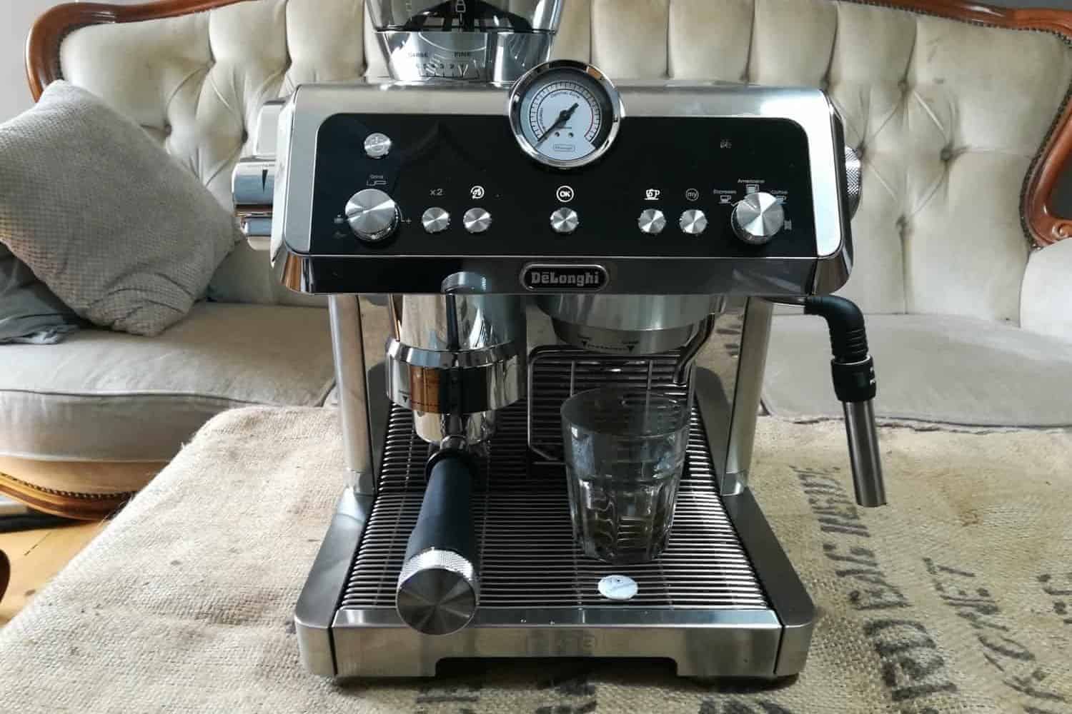 DeLonghi La Specialista Barista Kaffeemaschine für die Spielküche