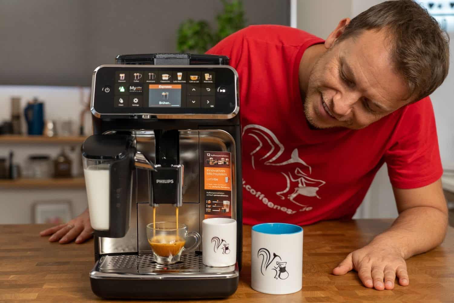 Cafetera PHILIPS Serie 5400 LatteGo Superautomática Opinión 