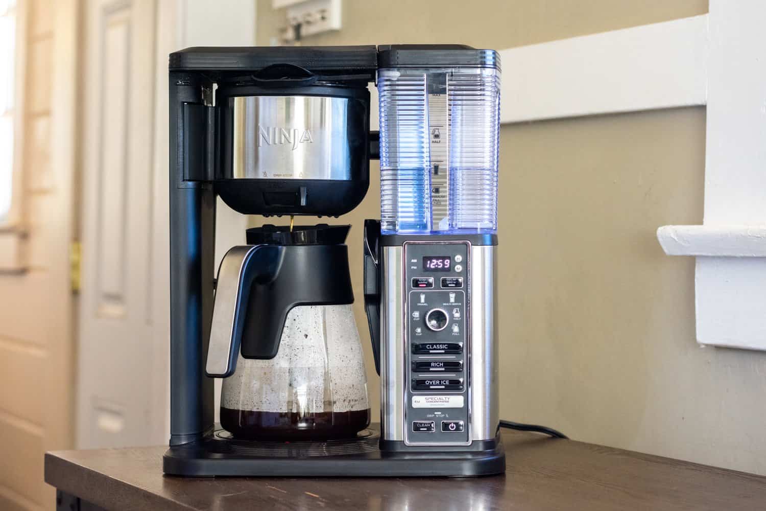 Ninja Specialty Coffee Maker With Glass Carafe