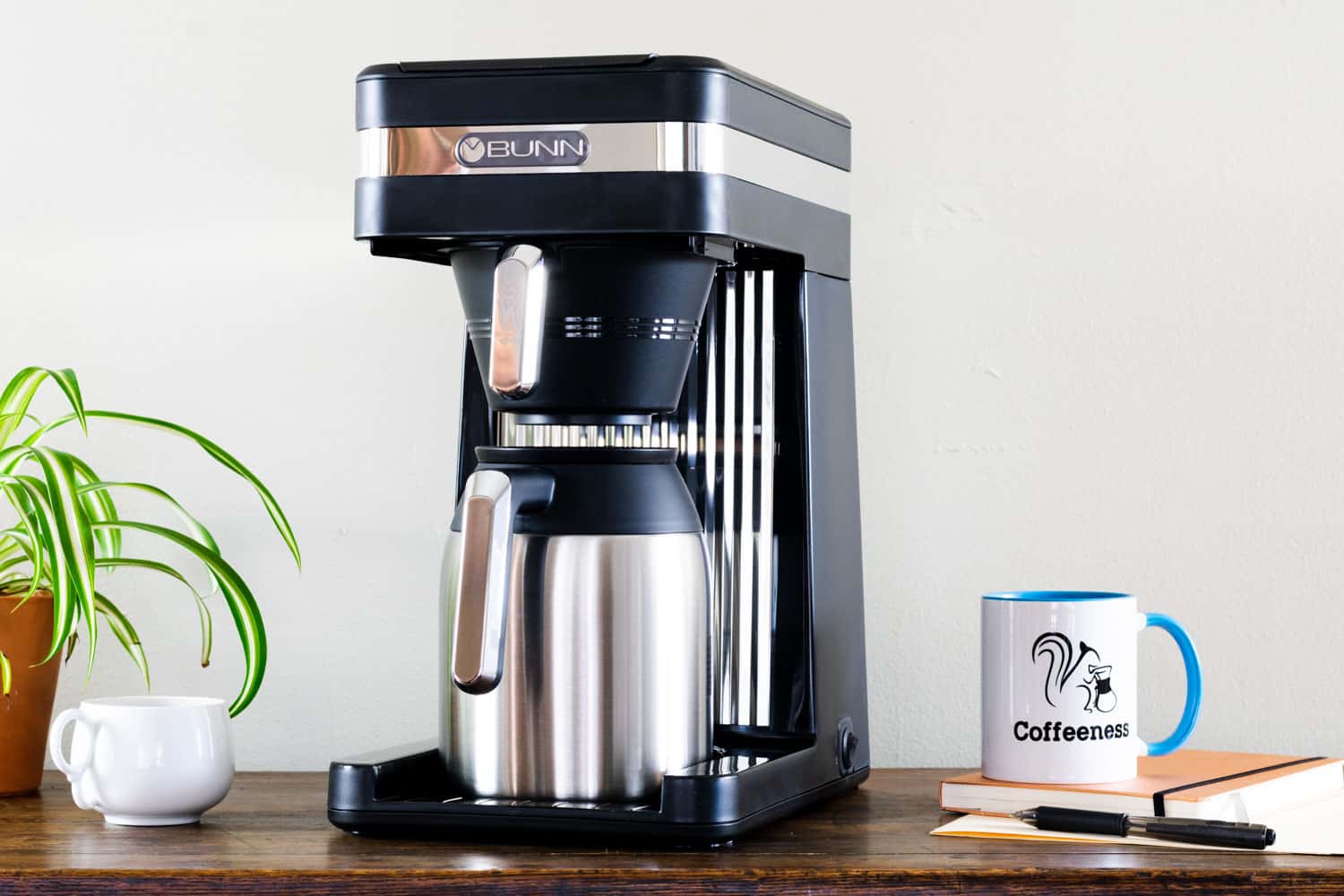 https://www.coffeeness.de/wp-content/uploads/2022/03/Best-Office-Coffee-Maker.jpg