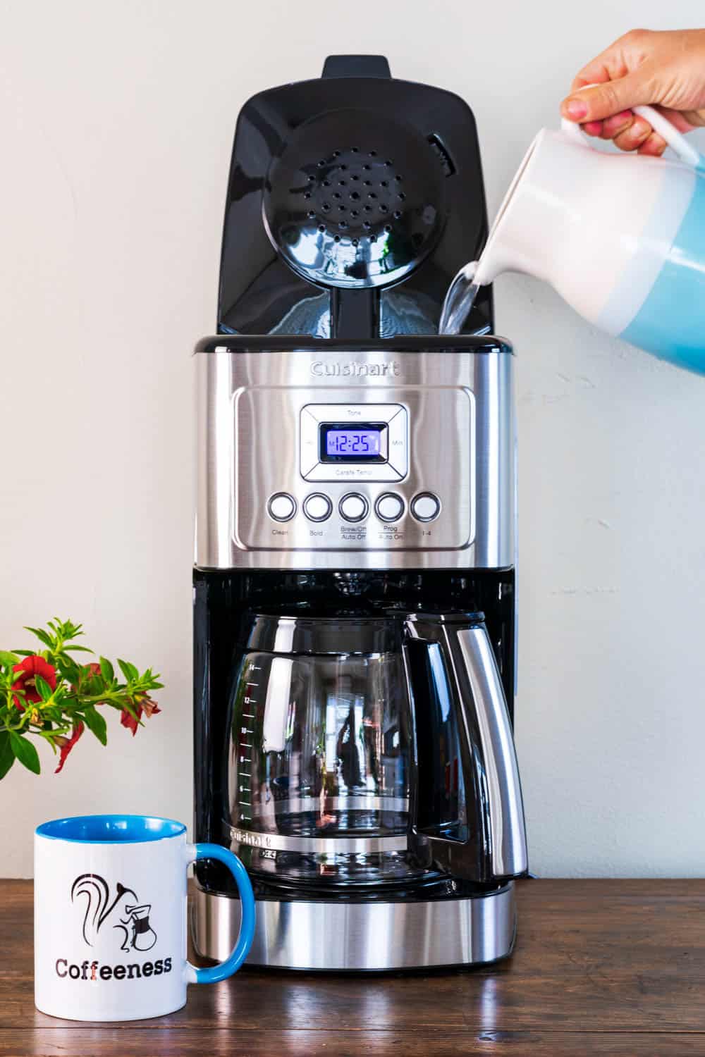 Cuisinart 14 Cup Coffee Maker Review 2024: Wake Up & Smell the Coffee!