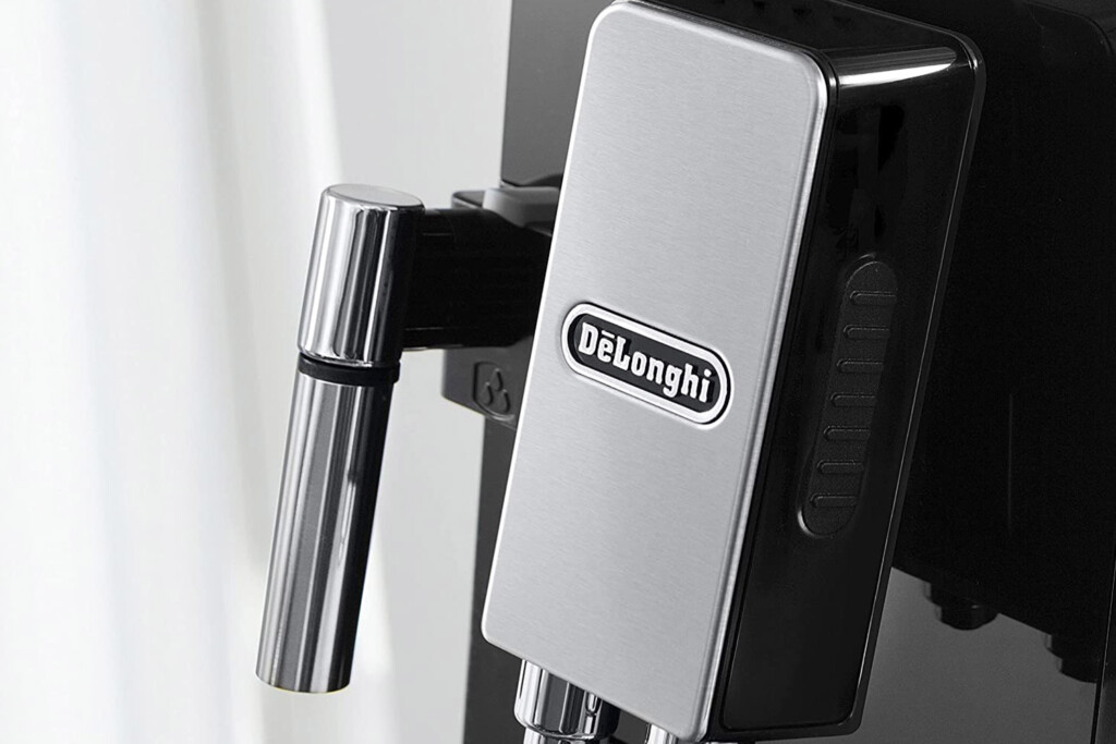 DeLonghi Eletta super automatic espresso machine first impressions.