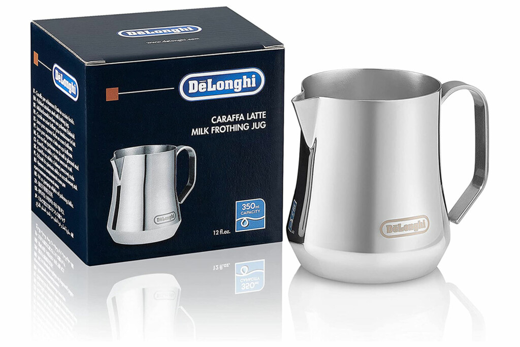 De’Longhi Milk Frothing Pitcher.