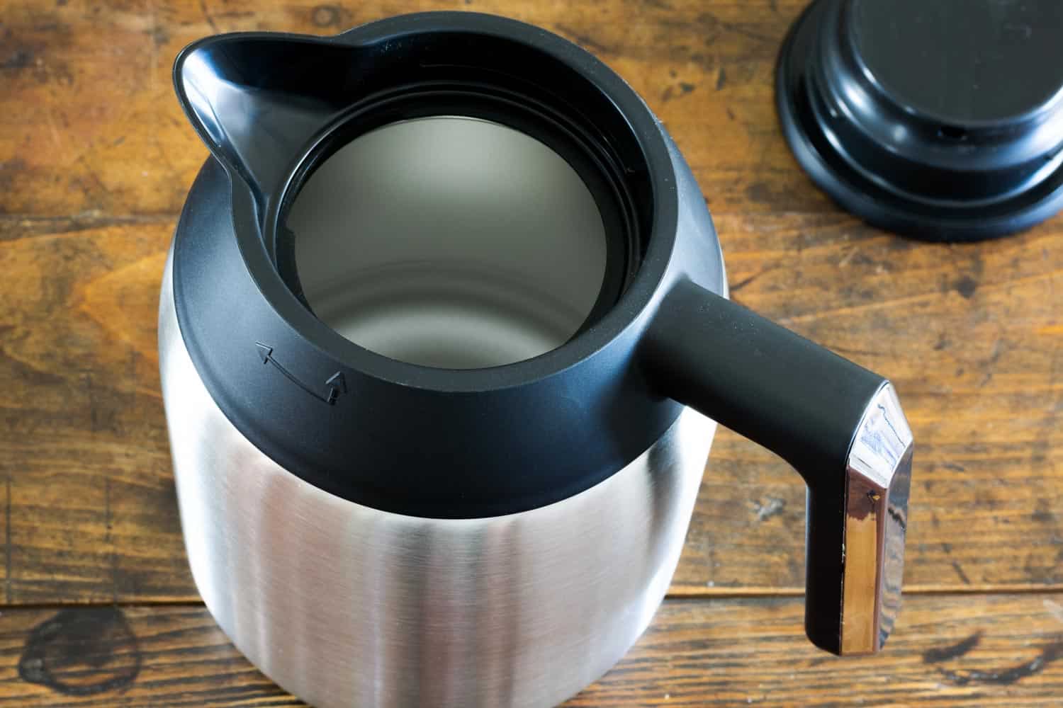 Bunn Velocity Brew BT review: A no-frills coffee machine that brews up  tasty pots in a flash - CNET