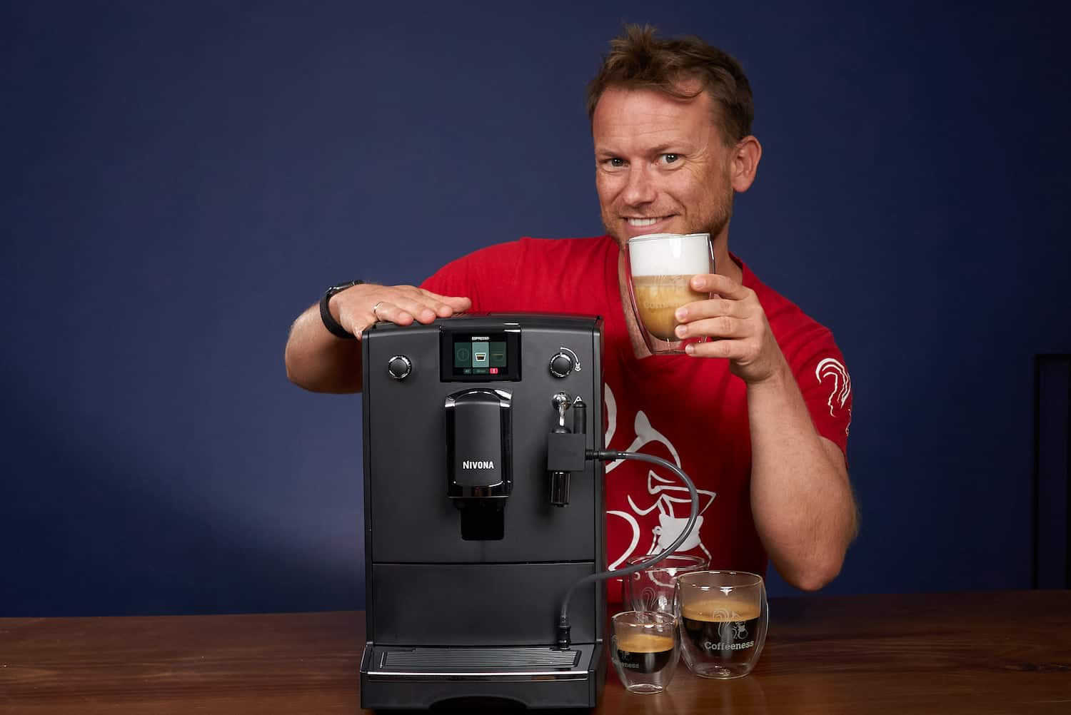 Nivona NICR 550 CafeRomatica Test 2024: Kaffeevollautomat Test für  Einsteiger