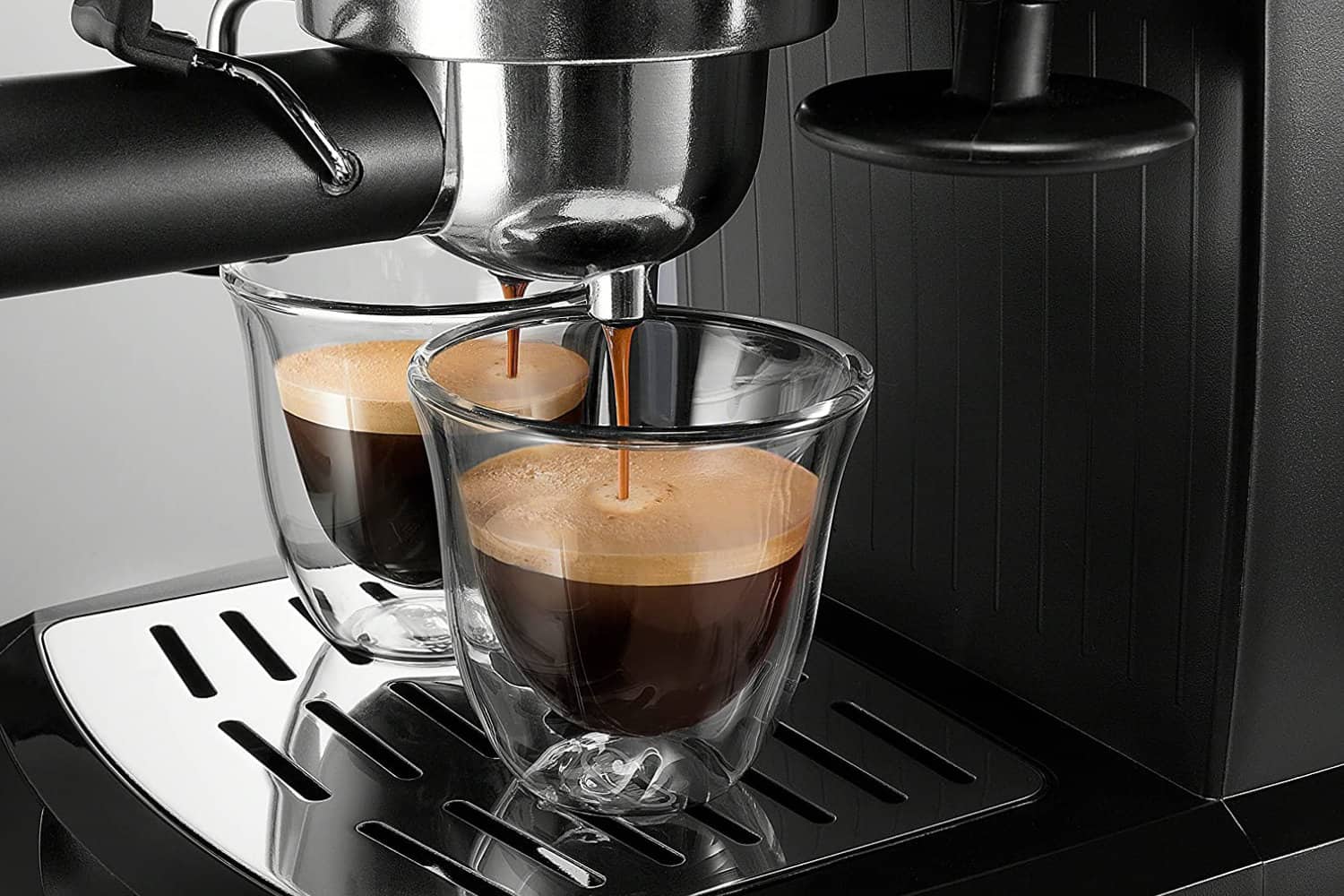 DeLonghi EC155 Pump Espresso review: Underpowered espresso on a