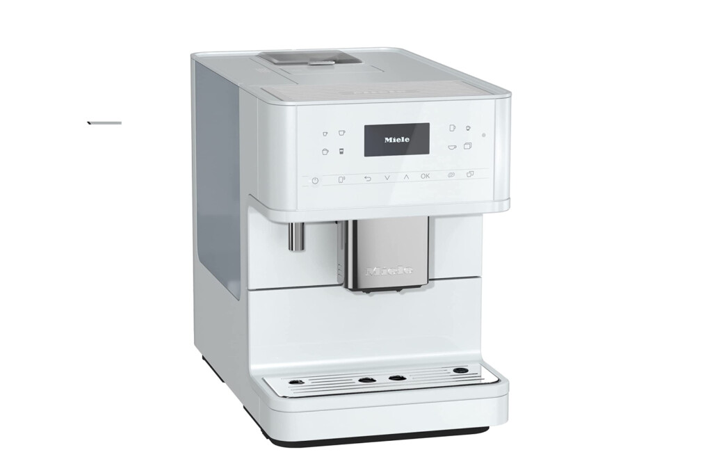 Miele CM 6160 in Lotus White.