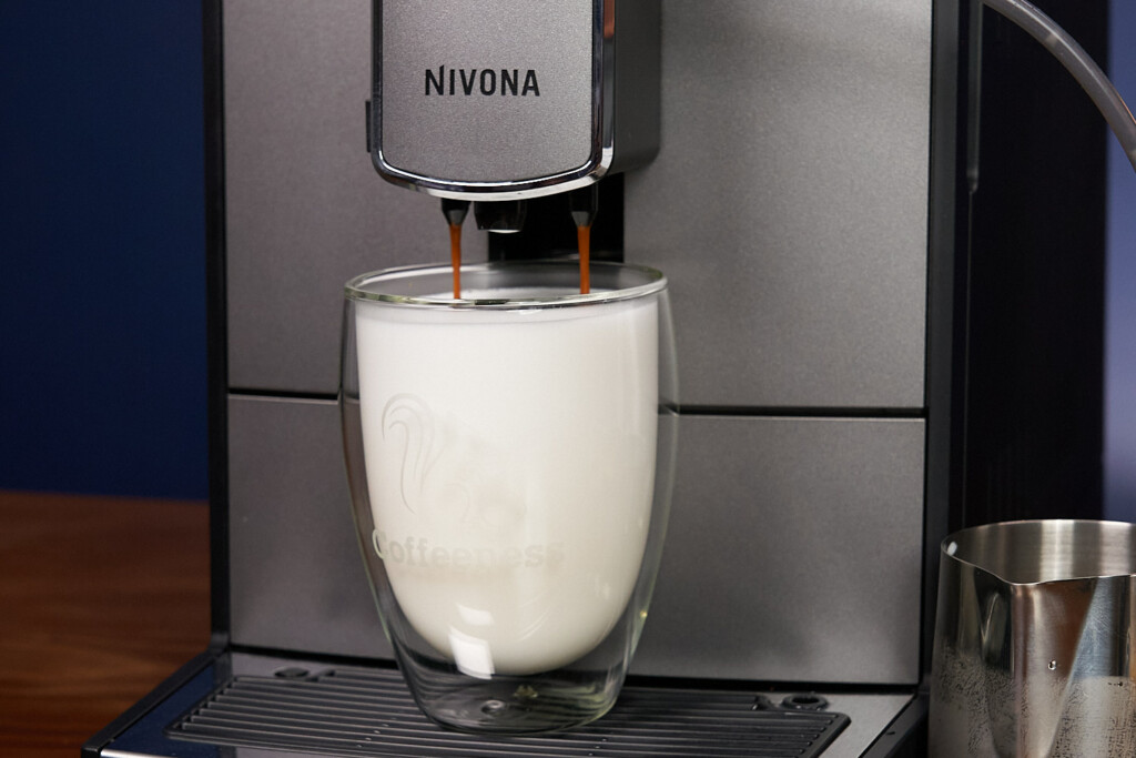 Nivona 690 Milchschaum fertig