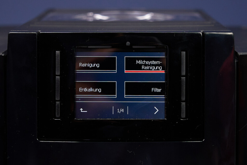 Jura E6 Display Milchsystemreinigung