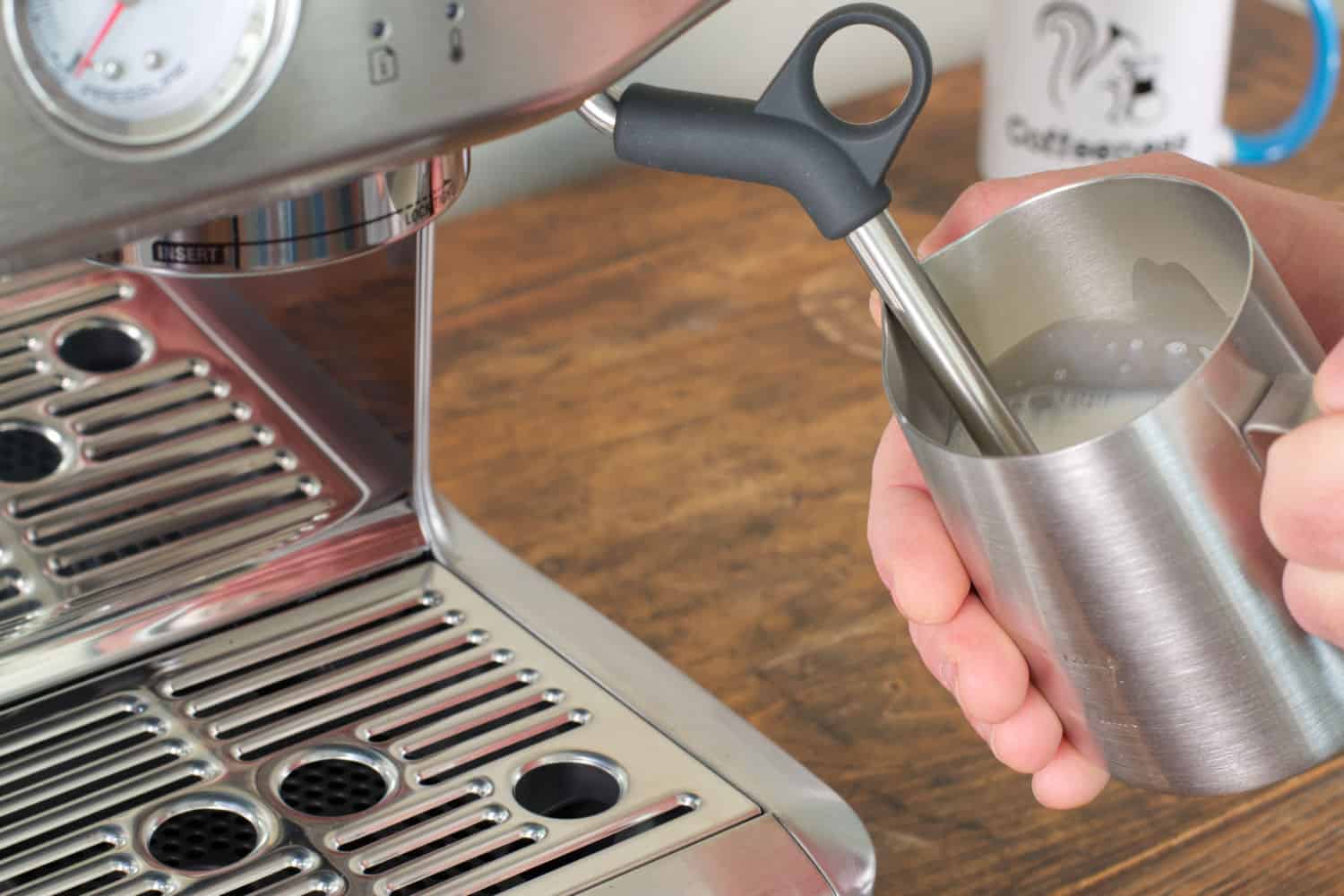 MESS AND FUSS-FREE BARISTA-QUALITY COFFEE WITH THE BREVILLE EXPRESS IMPRESS  COFFEE MACHINE – @home