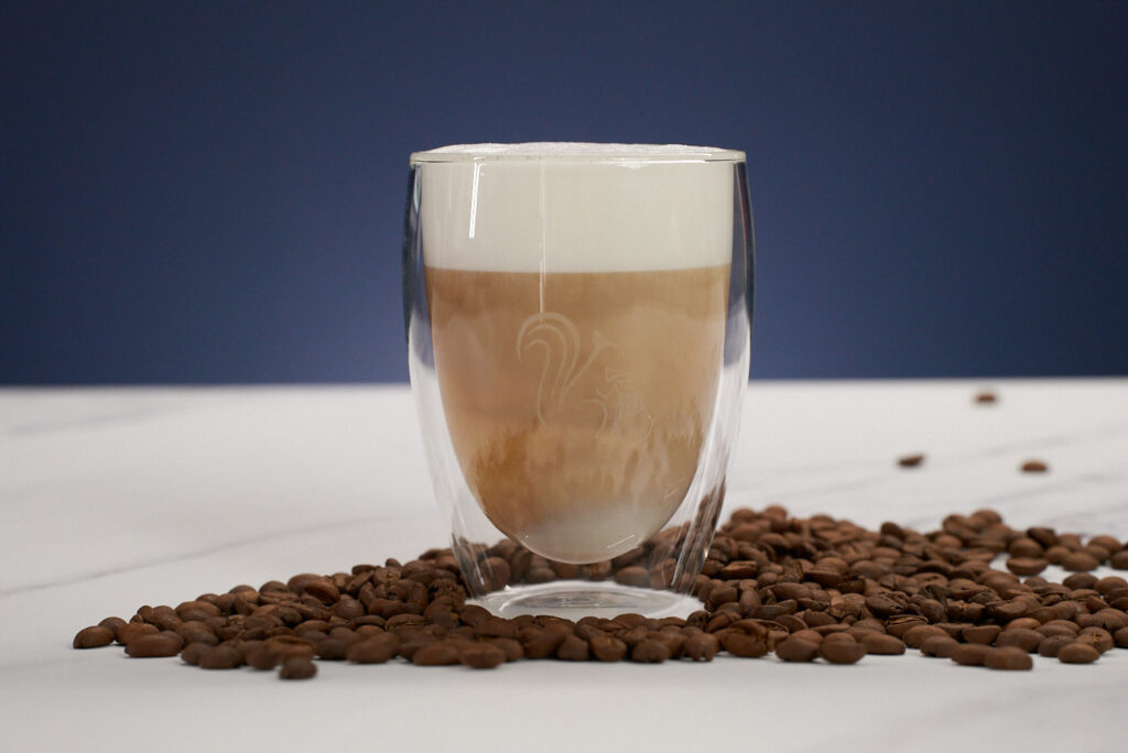 Latte Macchiato Glas Bohnen