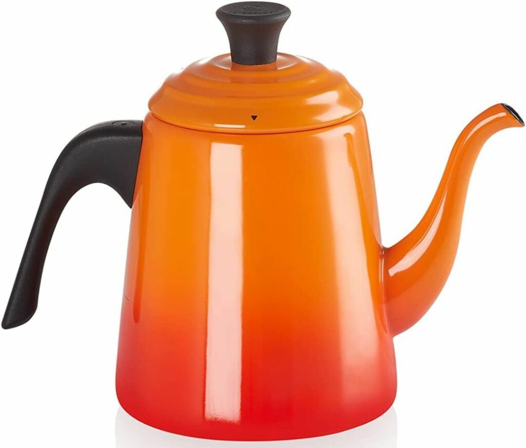 Le Creuset Wasserkessel aus emailliertem Gusseisen
