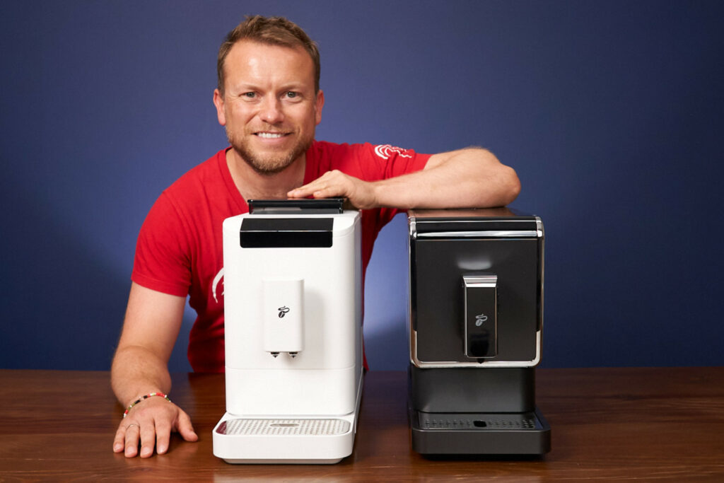 Tchibo Esperto2 Arne mit Vorgaengermodell